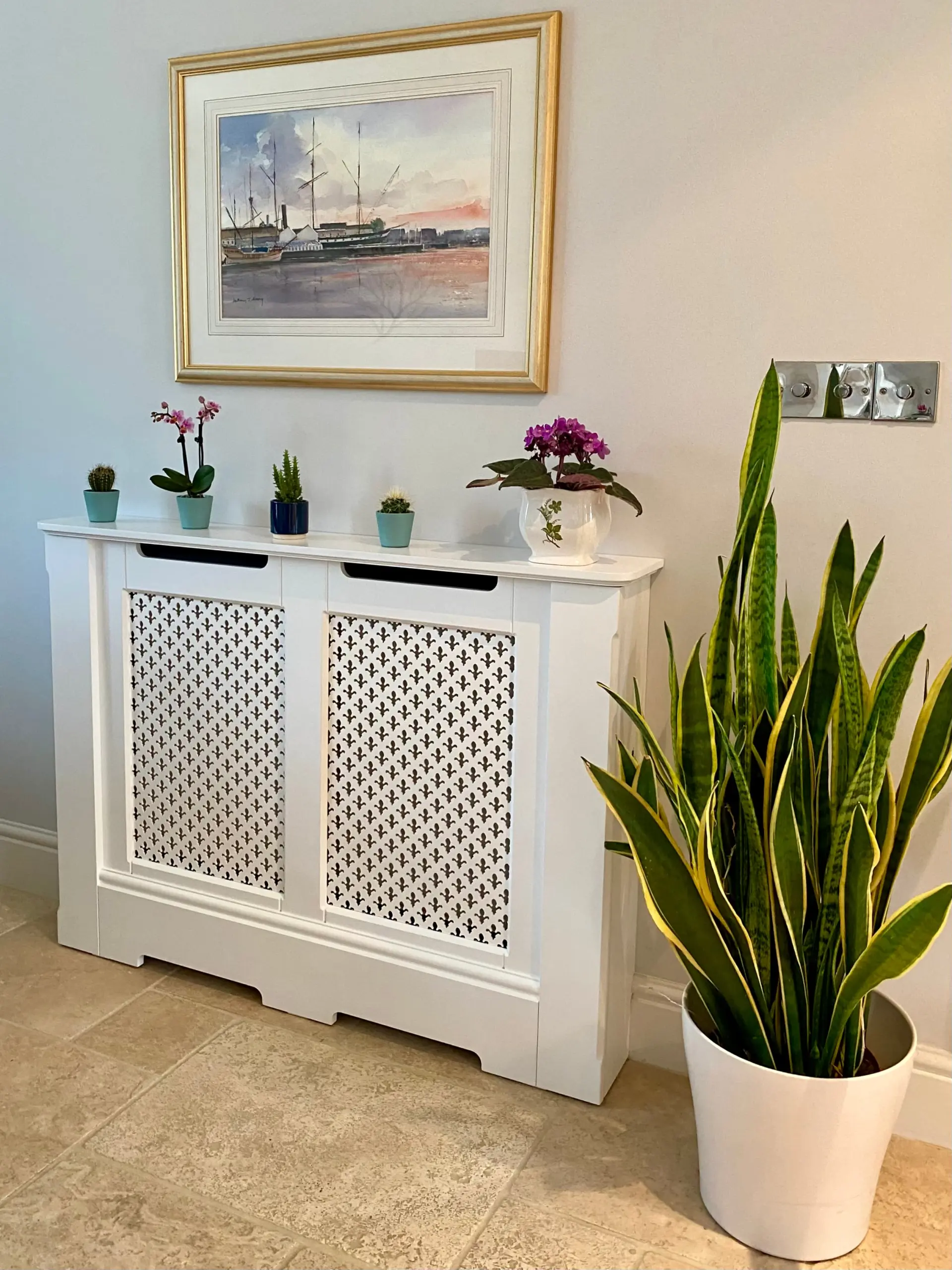 Fleur de Lis Radiator Cabinet in Luxury Housing/Surround Satin White